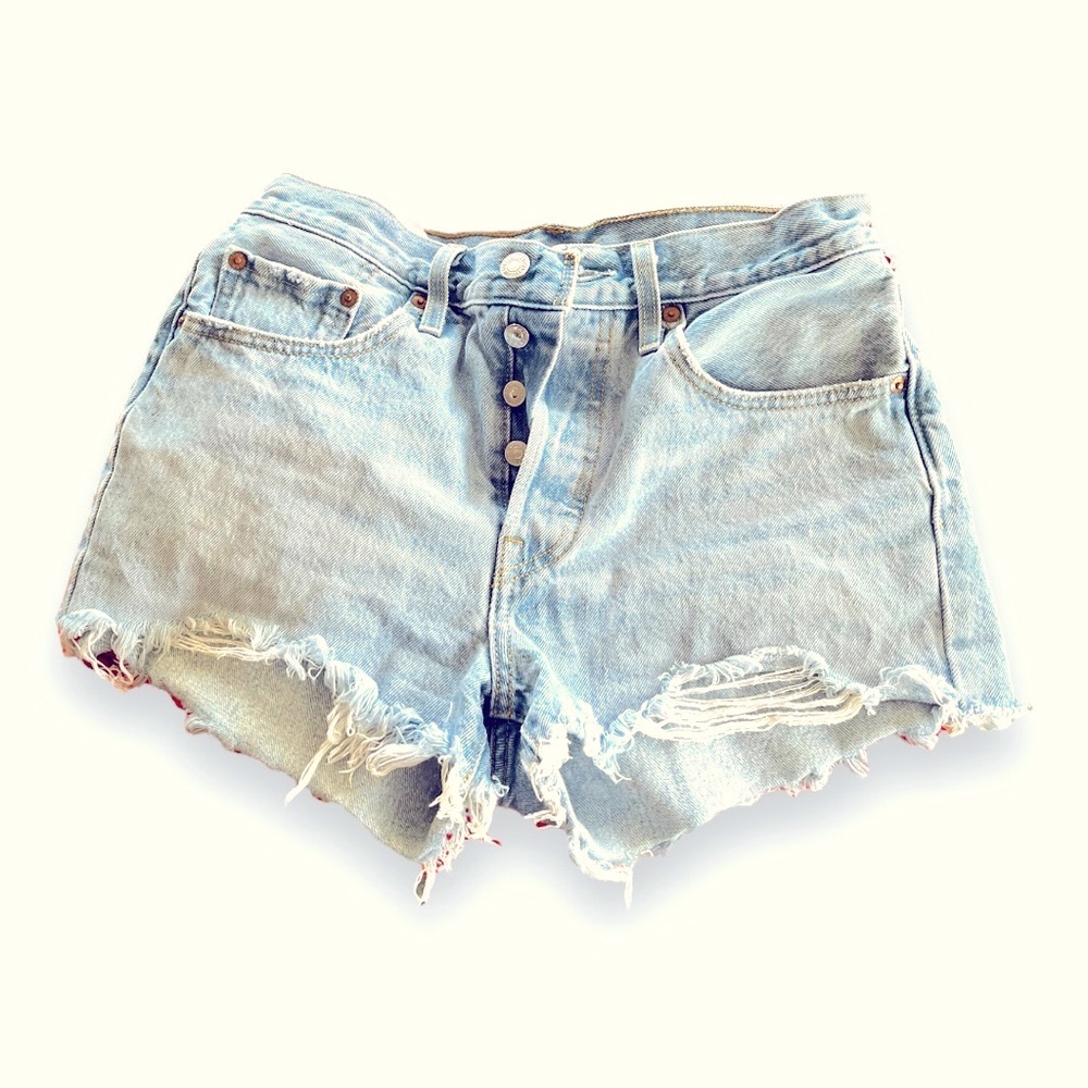 Levi's 501 Button Fly Light Wash Distressed Cutoff Denim Shorts 27